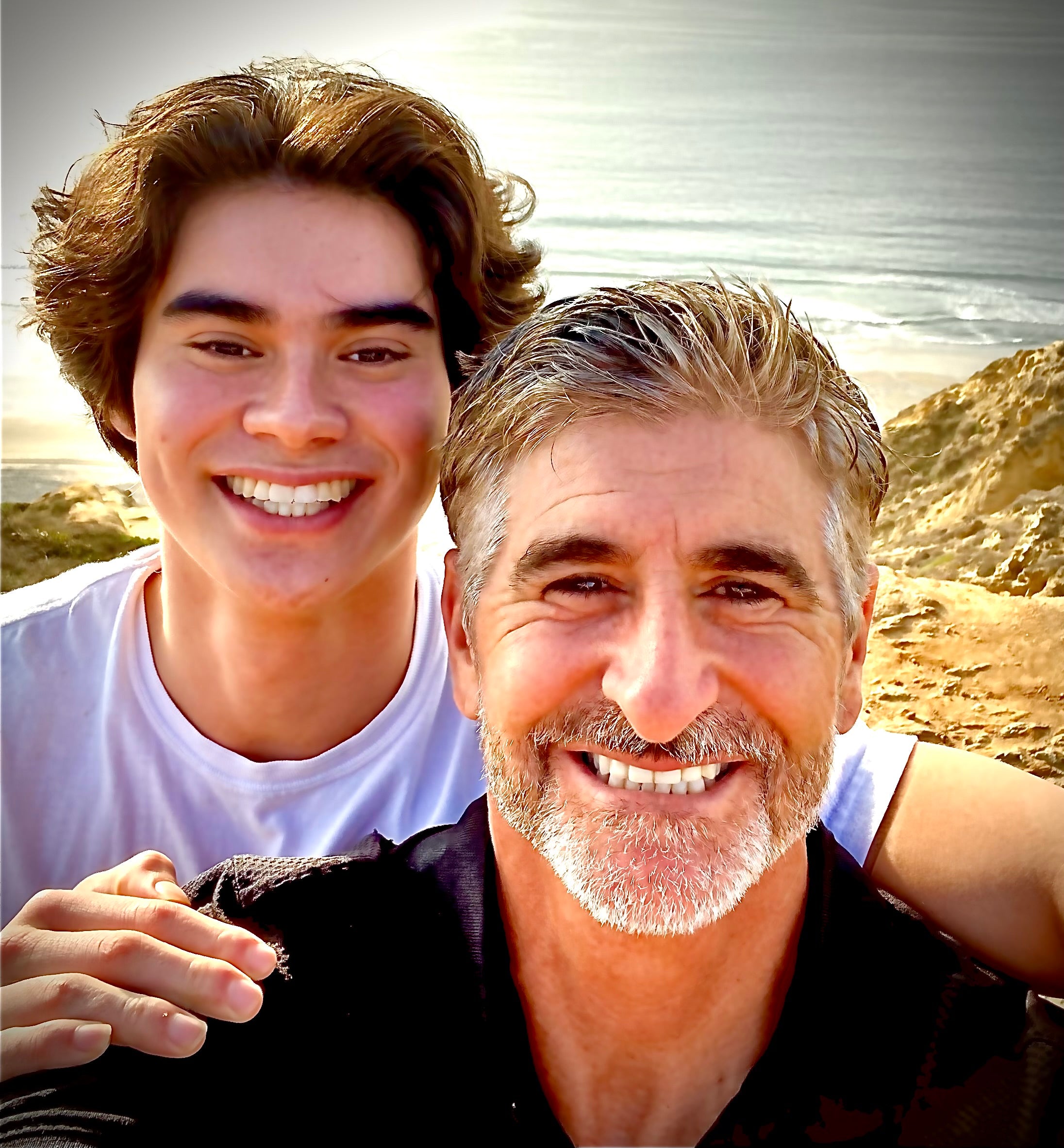 Selfie portrait of Bin Hero founders Daylen and Brandon Teren